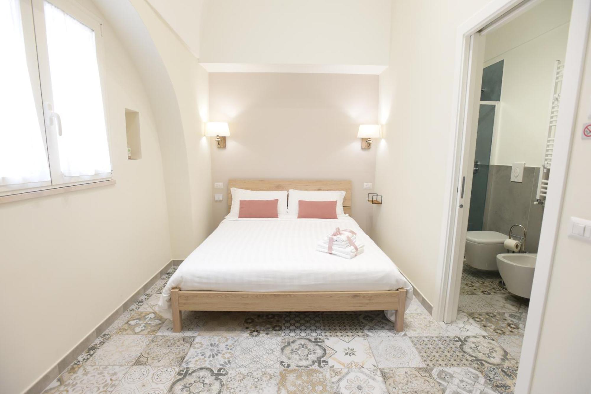 Cittadella28 Like At Home Trani Eksteriør billede